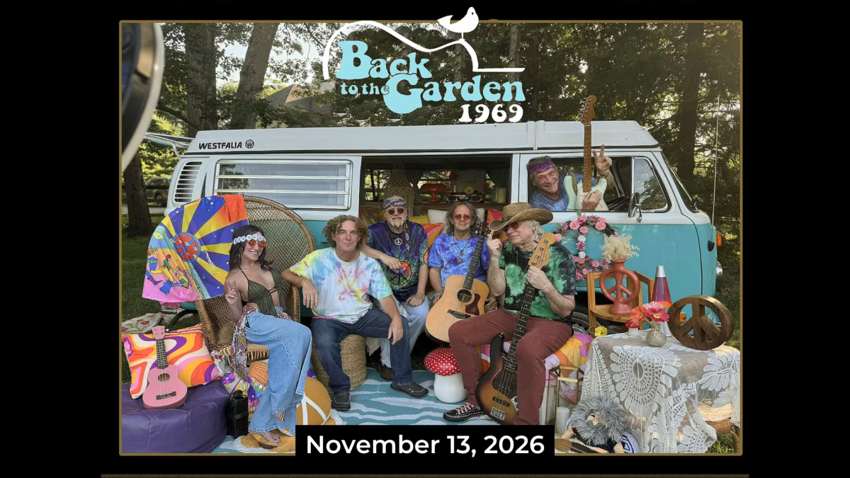 BACKTOTHEGARDEN_CAROUSEL